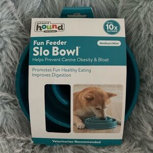 Outward Hound Fun Feed Slow Eating Bowl for Small to Medium Dogs - NEW in box